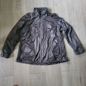 Sunice Windbreaker